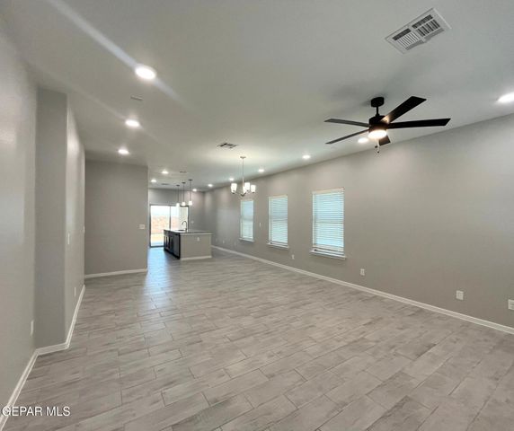 3808 Surmise Street, El Paso, TX 79928