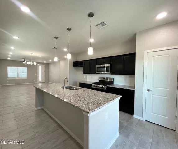 3808 Surmise Street, El Paso, TX 79928