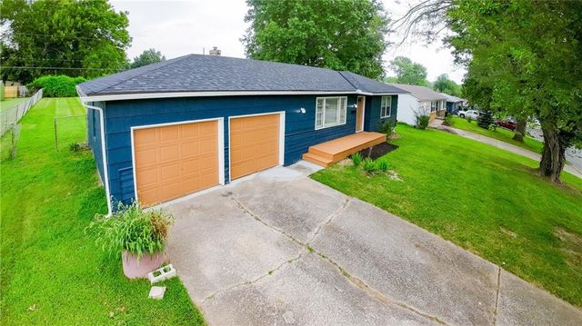 12308 E 52nd Terrace S, Independence, MO 64055