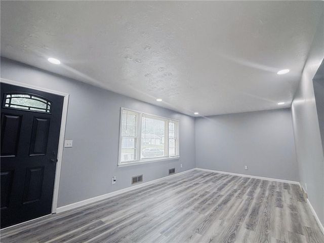 12308 E 52nd Terrace S, Independence, MO 64055