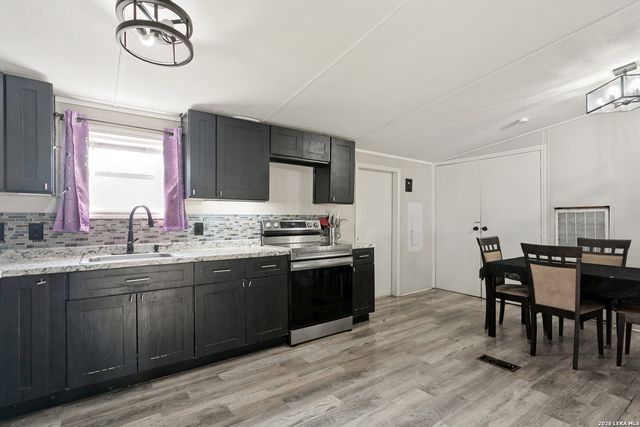 7020 Broken Arrow, Spring Branch, TX 78070