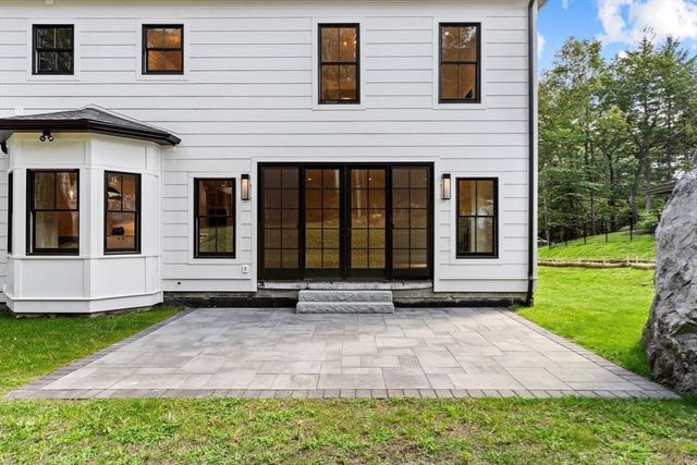 957 South Street, Needham, MA 02492