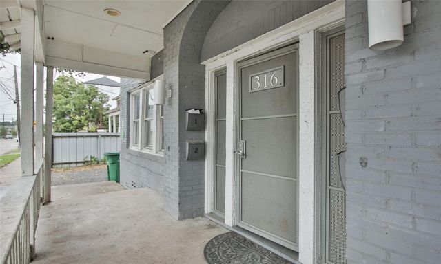316 Eastwood Street 1, Houston, TX 77011