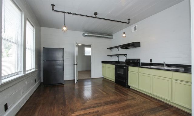 316 Eastwood Street 1, Houston, TX 77011
