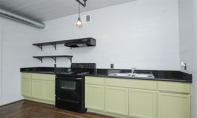 316 Eastwood Street 1, Houston, TX 77011