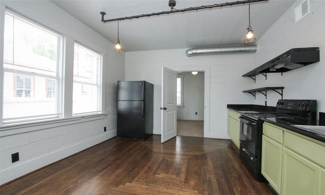 316 Eastwood Street 1, Houston, TX 77011