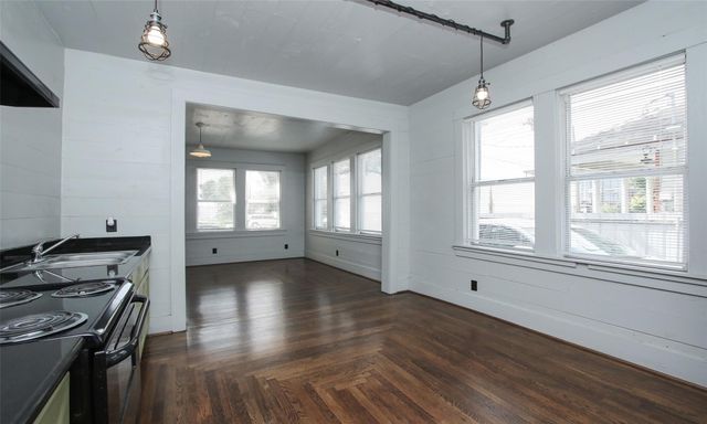 316 Eastwood Street 1, Houston, TX 77011