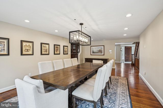 38 DUNMINNING RD, Newtown Square, PA 19073