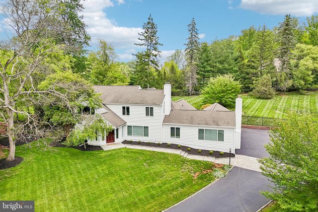 38 DUNMINNING RD, Newtown Square, PA 19073