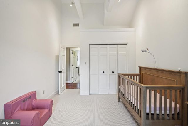 38 DUNMINNING RD, Newtown Square, PA 19073
