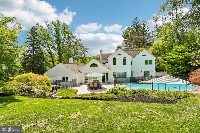 38 DUNMINNING RD, Newtown Square, PA 19073