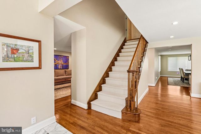38 DUNMINNING RD, Newtown Square, PA 19073