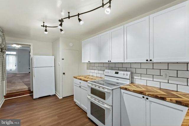 427 S MARKET ST, Frederick, MD 21701