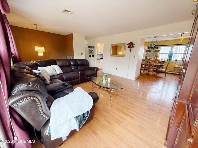 2166 Windfield Drive, Wall, NJ 07719