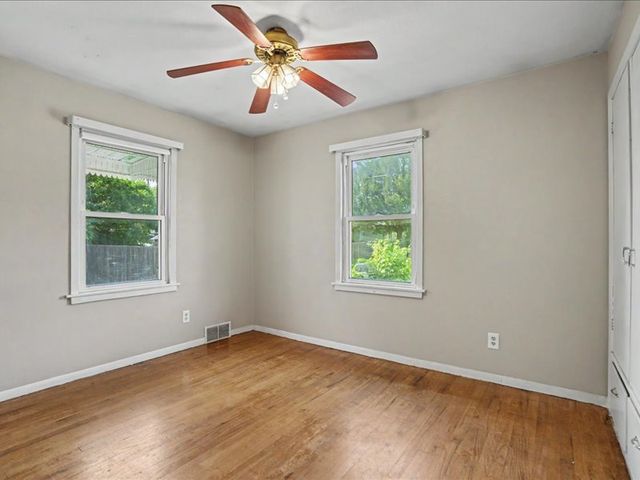 810 12th Street W, Milan, IL 61264