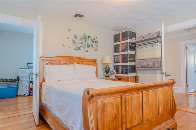 73 Western Promenade Street, Cranston, RI 02905