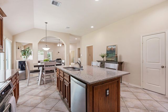 2606 Silverton Bend, Rosenberg, TX 77471