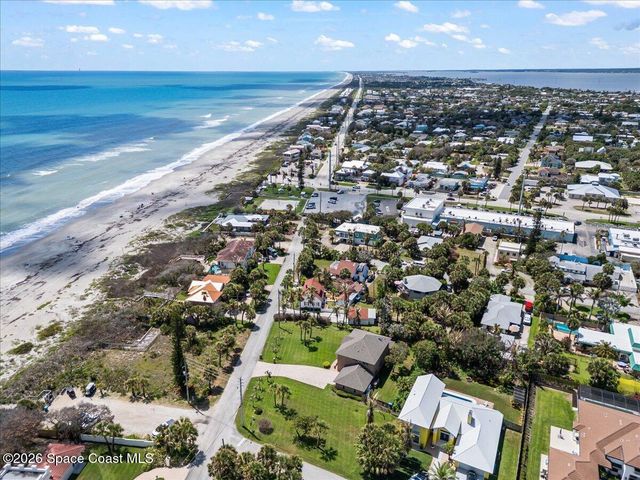 800 Atlantic Street, Melbourne Beach, FL 32951
