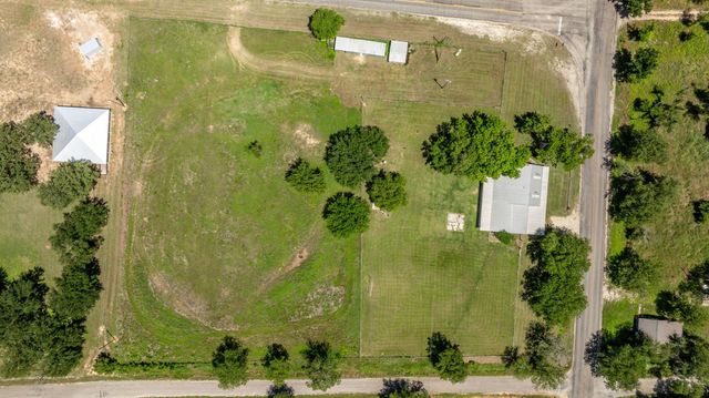 40248 FM 2481, Hico, TX 76457