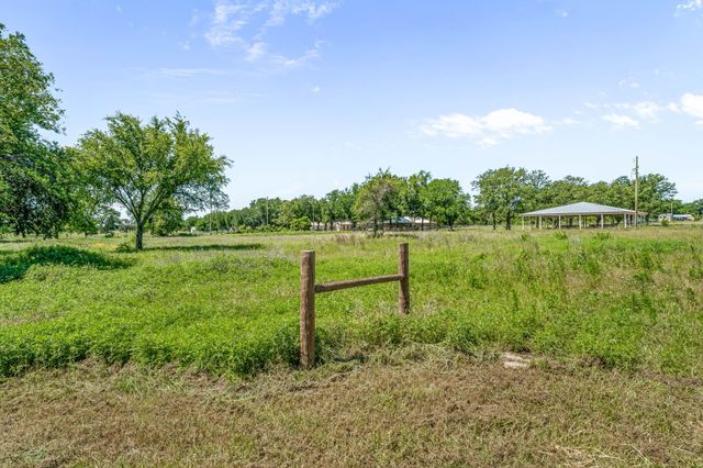 40248 FM 2481, Hico, TX 76457