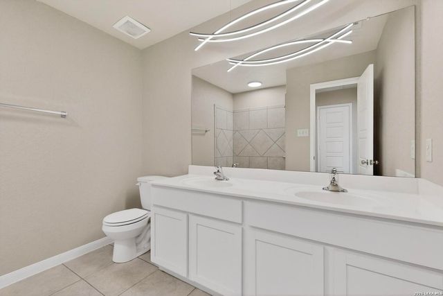 1141 Amber Lake, Seguin, TX 78155