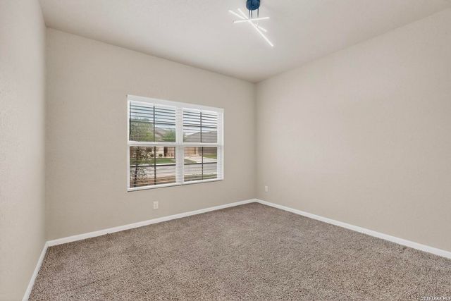 1141 Amber Lake, Seguin, TX 78155