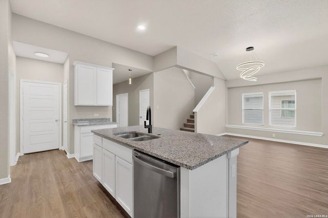 1141 Amber Lake, Seguin, TX 78155