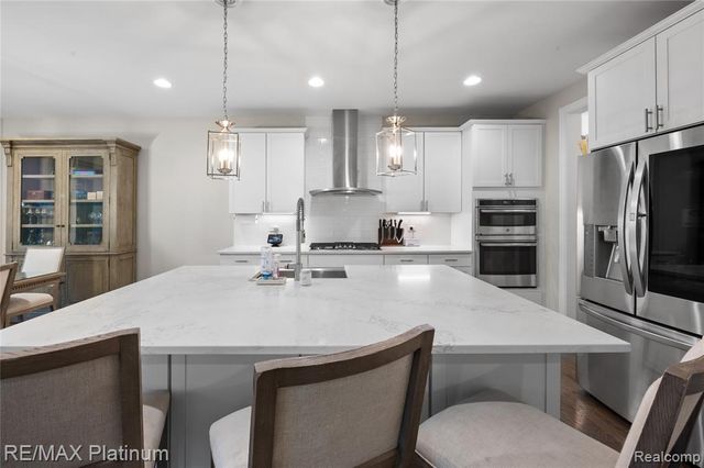 47861 Fieldstone Drive, Northville, MI 48168