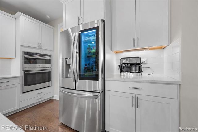 47861 Fieldstone Drive, Northville, MI 48168