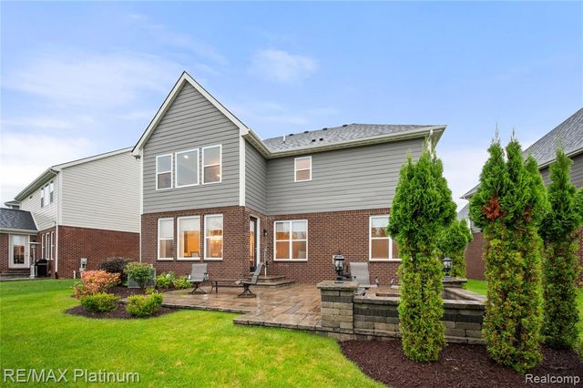 47861 Fieldstone Drive, Northville, MI 48168
