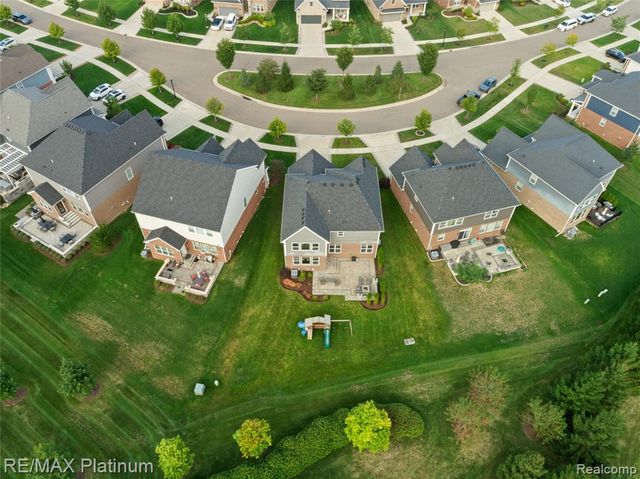 47861 Fieldstone Drive, Northville, MI 48168