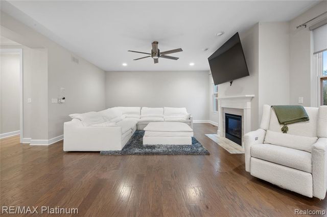 47861 Fieldstone Drive, Northville, MI 48168