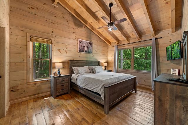 391 Little Bushy Head Road, Blue Ridge, GA 30513