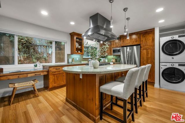 1315 Stanford Street 3, Santa Monica, CA 90404