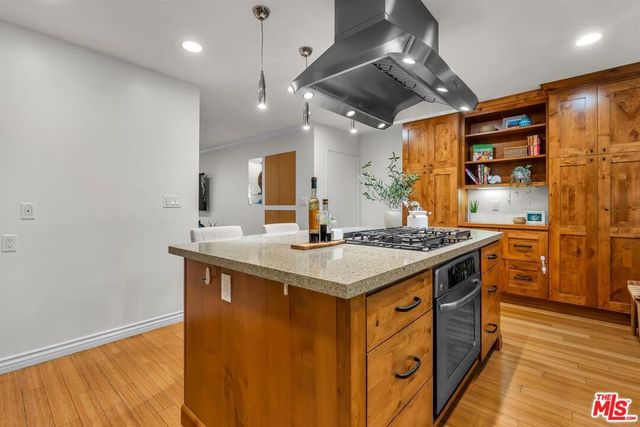 1315 Stanford Street 3, Santa Monica, CA 90404