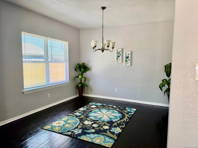 1214 W Winnipeg, San Antonio, TX 78225