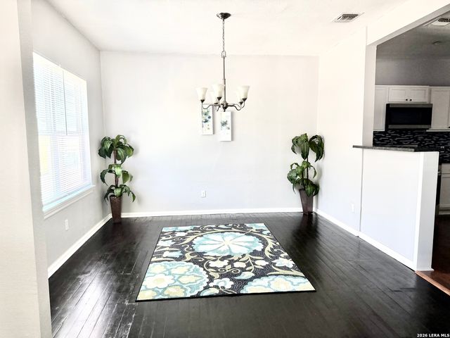 1214 W Winnipeg, San Antonio, TX 78225