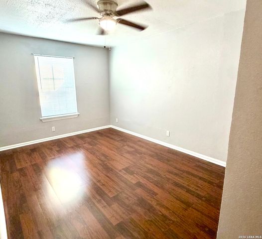1214 W Winnipeg, San Antonio, TX 78225
