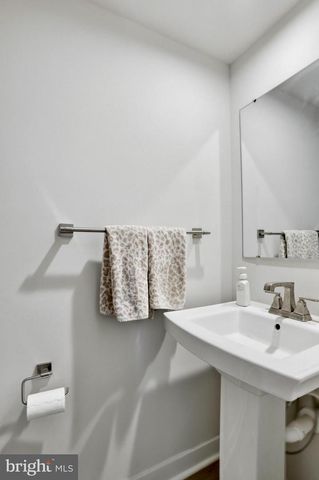 46346 MOUNT KELLOGG TER, Sterling, VA 20164