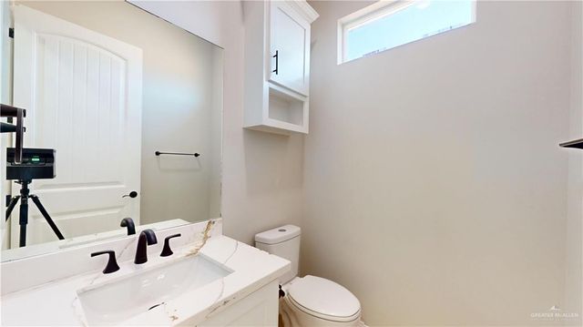 3802 Crimson Avenue, Mission, TX 78574