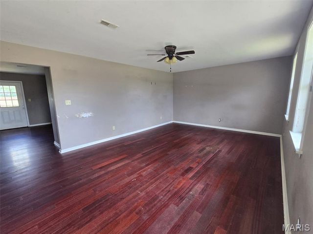 81 Sandy Lane, Benton, MO 63736