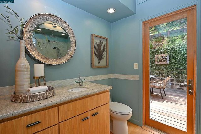 817 Mariposa Rd, Lafayette, CA 94549