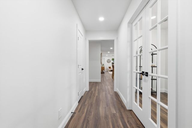 523 Martinique Avenue, Dallas, TX 75223