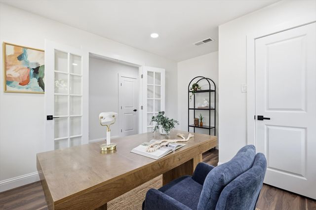 523 Martinique Avenue, Dallas, TX 75223