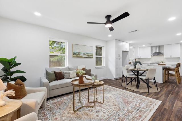 523 Martinique Avenue, Dallas, TX 75223