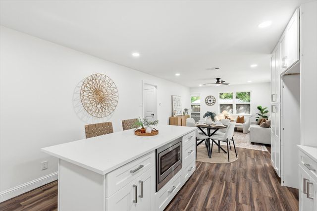 523 Martinique Avenue, Dallas, TX 75223