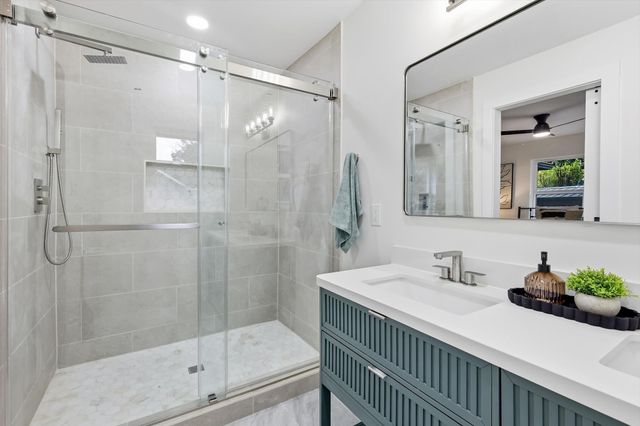 523 Martinique Avenue, Dallas, TX 75223