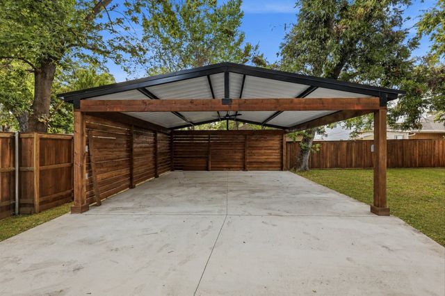 523 Martinique Avenue, Dallas, TX 75223