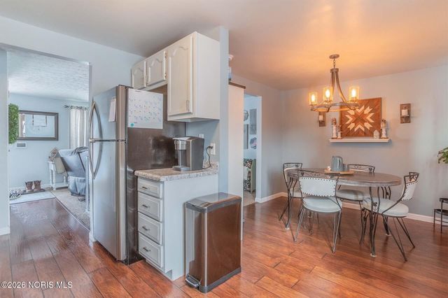 5484 Brook Point Road, Toledo, OH 43611