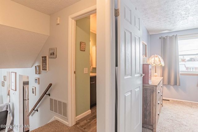 5484 Brook Point Road, Toledo, OH 43611